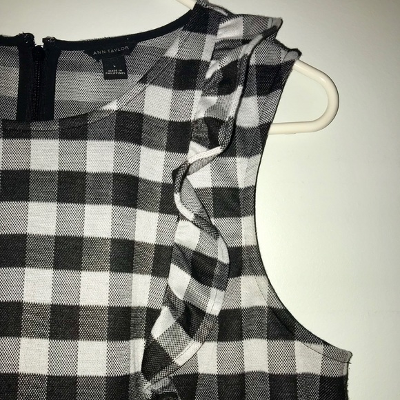 Ann Taylor Sleeveless Gingham Top - Picture 2 of 4